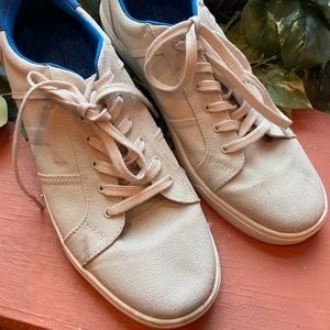 Extra comfty gel sole Toms Beige Sneakers (10.5 mens)